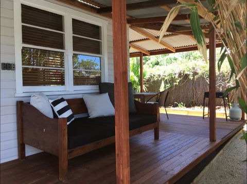 A Sunday Cottage - Hotel Gold Coast 1